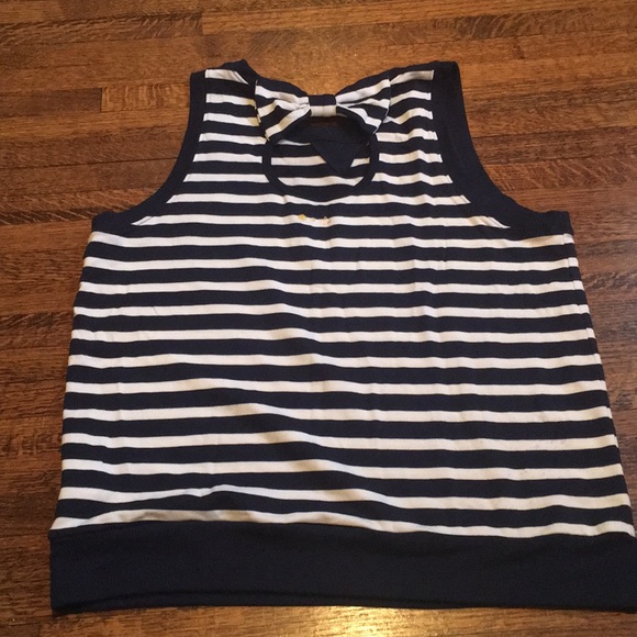 Kate Spade x Beyond Yoga sleeveless sweatshirt - Picture 8 of 8